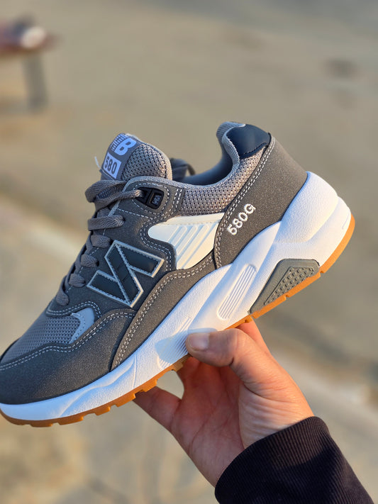 New balance 580